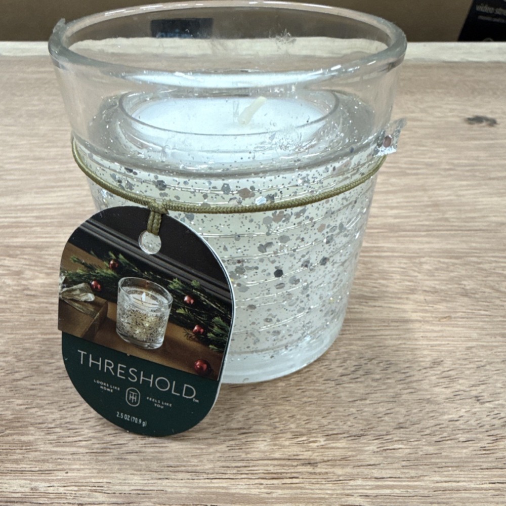 Threshold LED Holiday Jar Candle 2.5‎ oz Glass Up to 10 Hours Burn Time